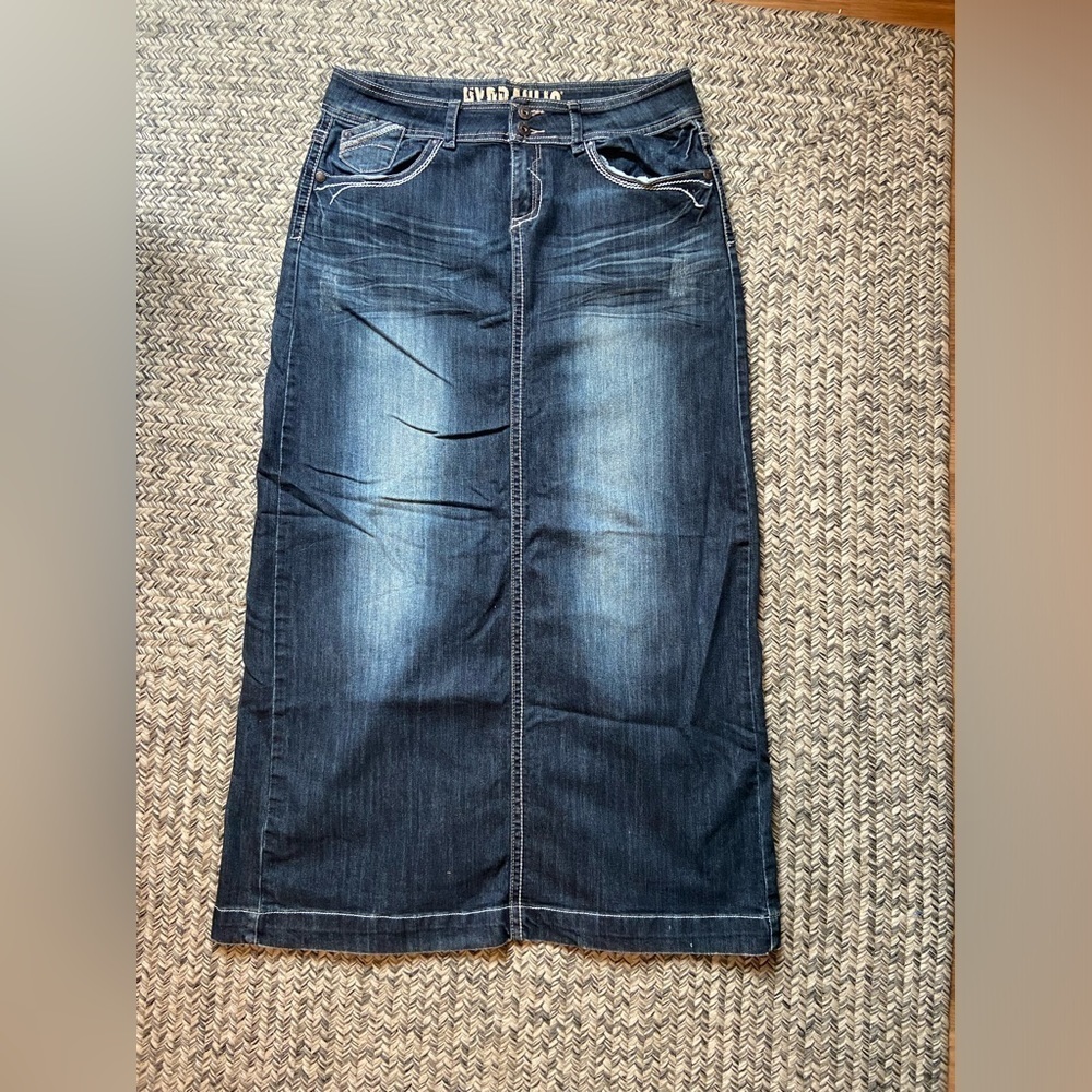 Maurices Hydraulic long denim skirt